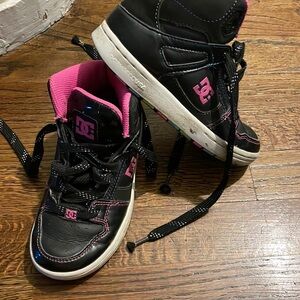DC skateboard high top sneaker size 13